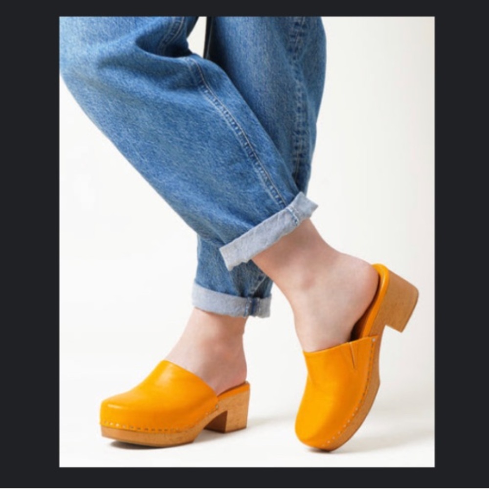 Charlotte Stone Martino Clog in Yolk
